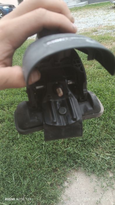 Sprzedam belkę poprzeczną do samochodu.