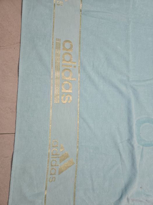 Recznik adidas nowy duży