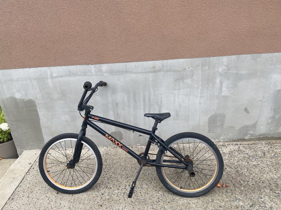 Велосипед bmx (торг присутствует)