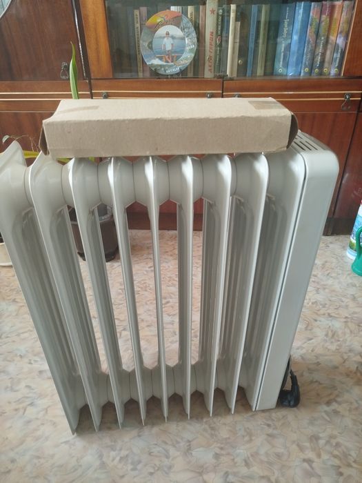 Обогреватель масляний на 9 секцій