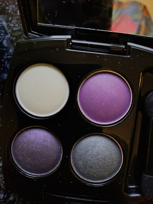 Avon, тени для век