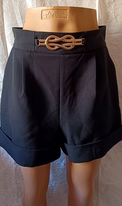 Новые черные шорты River Island