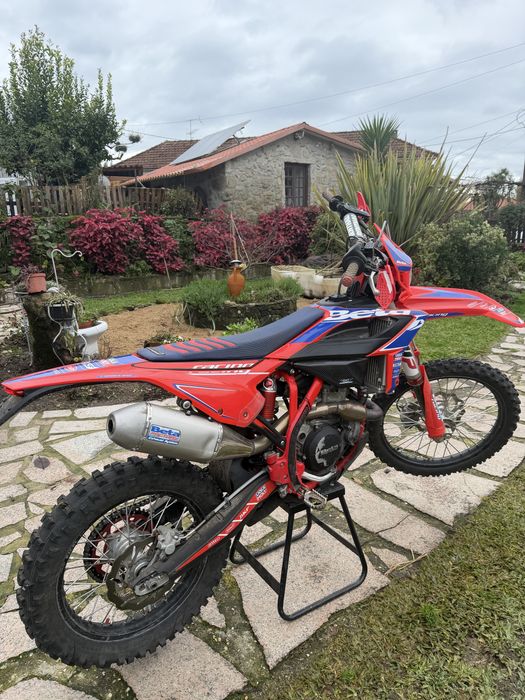 Beta RR 4T 390 - Muitos Extras