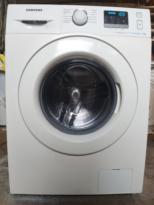 Máquina de lavar roupa461480841268449280