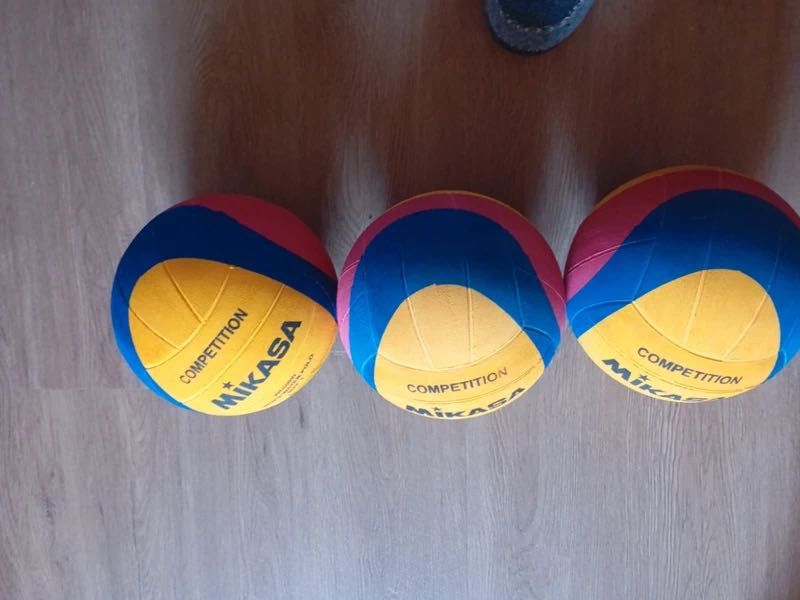 Bolas de competição de pólo aquático