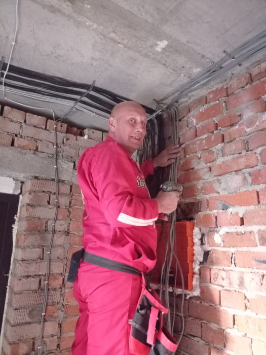 Послуги електрика