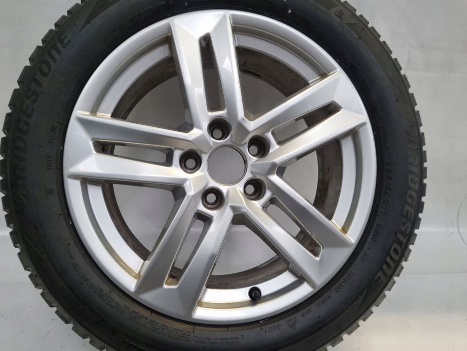 felga audi a4 b9 r17 7j et42 5x112 8w0601025p