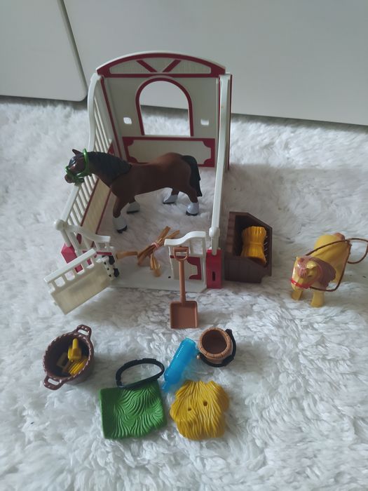 Boks z koniem Nico Playmobil