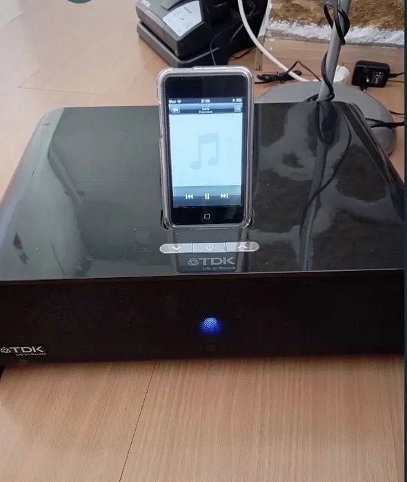 TDK Coluna Som com docking para iPod com Subwoofer