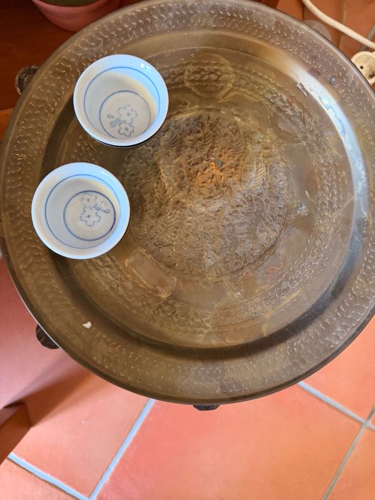 Mesa de apoio Marroquina