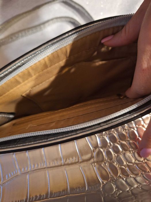 Torebka guess srebrna