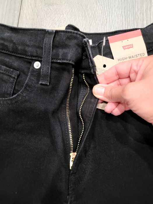 Spodnie jeansowe damskie Levi's High waisted L25W29