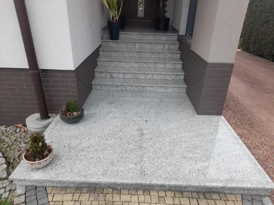 Schody stopnie granitowe gr. 3cm szare szary Strzegom