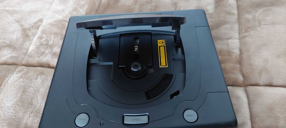 Consola Sega Saturn avariada