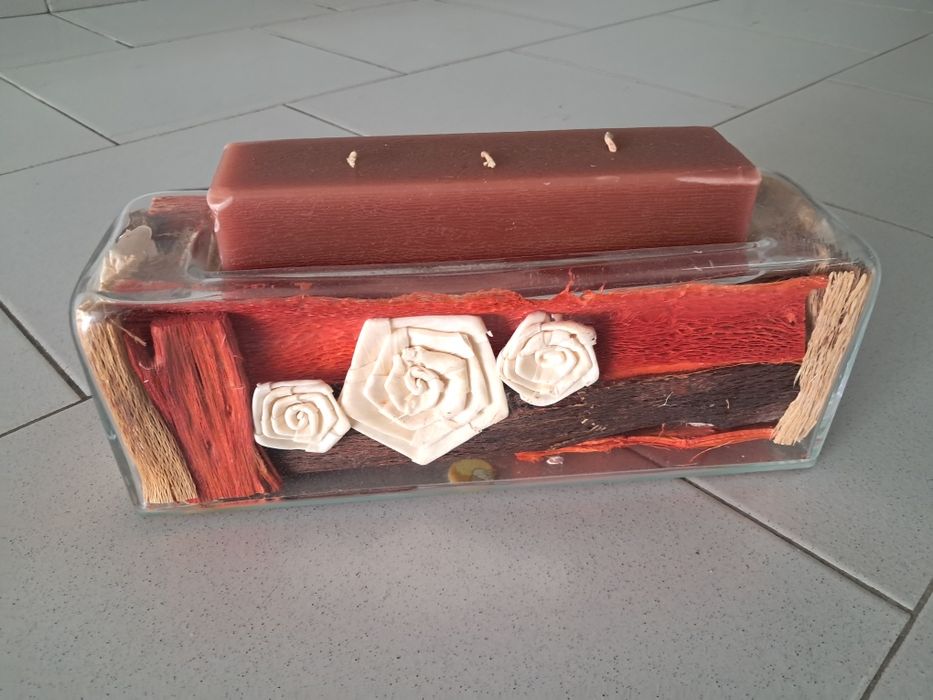 Peça de decoração com Vela