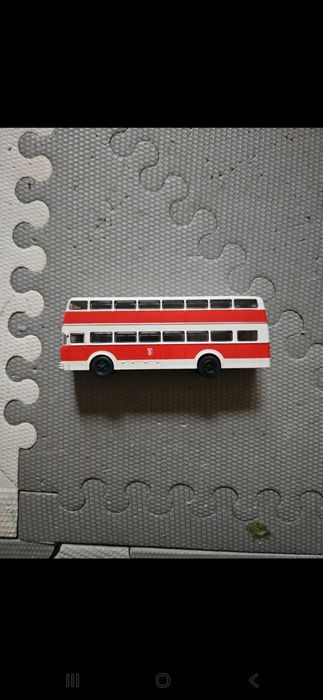 Kultowe autobusy PRL-u. 1/72 Bussing D2U