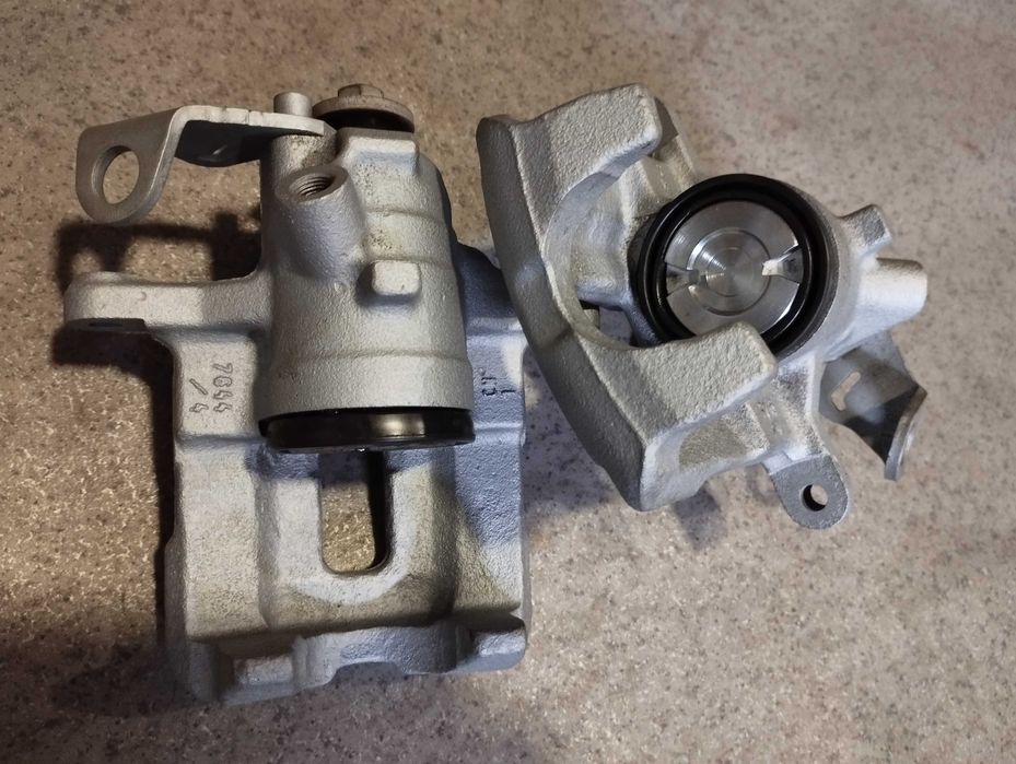 супорт Renault TRAFIC, Opel VIVARO, Kangoo, megan