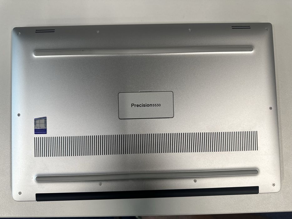Dell Precision 5530
