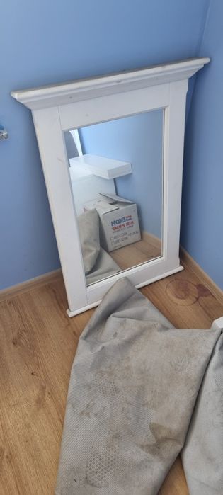 Lustro drewniane I szafka