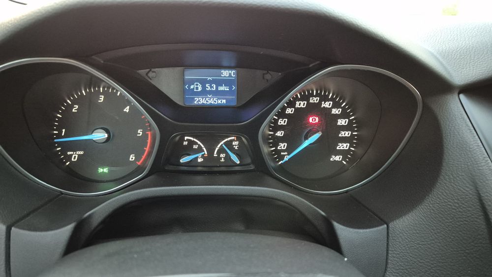 Ford Focus mk3 2011 1.6tdci 115к.с