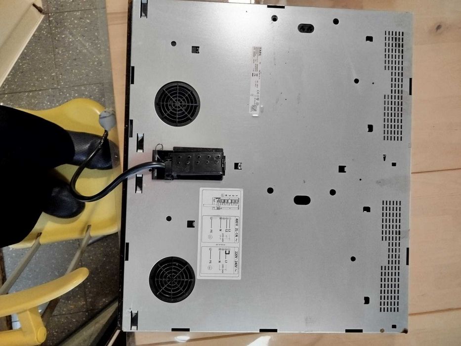 Placa indução AEG 59*52cm, para substituir vidro.