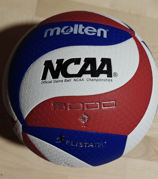 Piłka do siatkówki Molten V5M5000 NCAA
