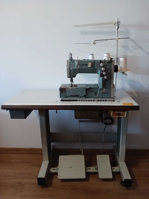 Vendo Máquina de Costura Juki MF-890 – Pouco Uso!