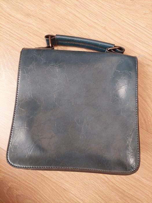 Жіноча невеличка сумка