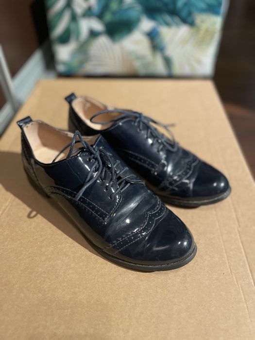 Buty granatowe rozm. 39