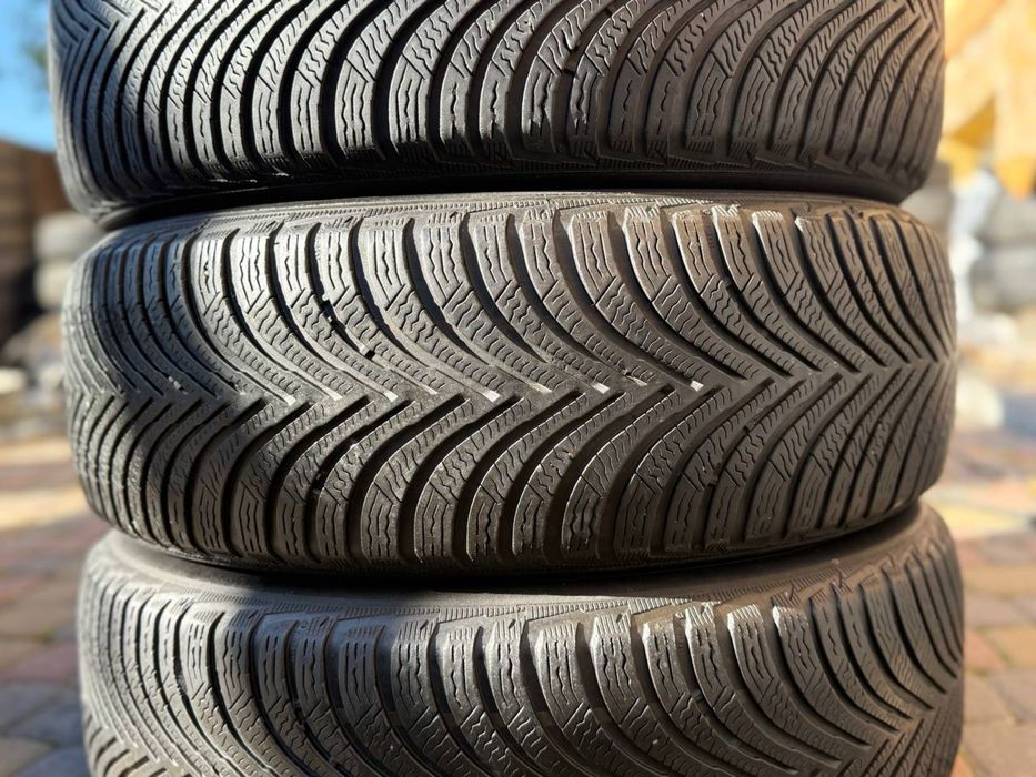 215/65/17 Michelin Alpin 5  Nissan Qashqai  Vito 2018 рік