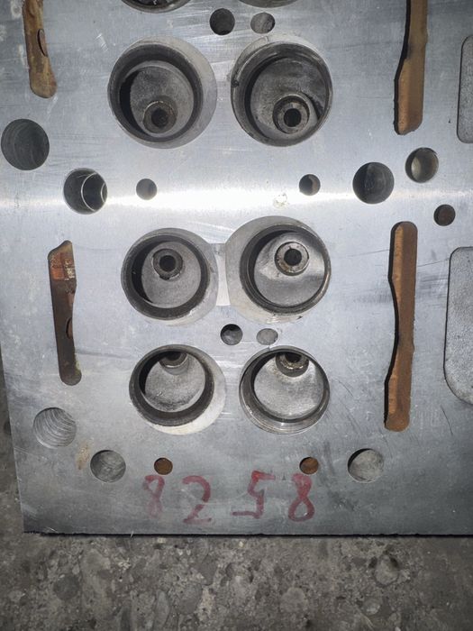 Гбц головка блока циліндрів Mercedes om612 2.7