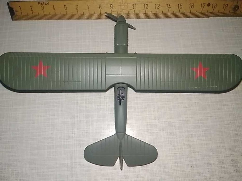 Р-5 - модель самолета и журнал (DeAgostini)