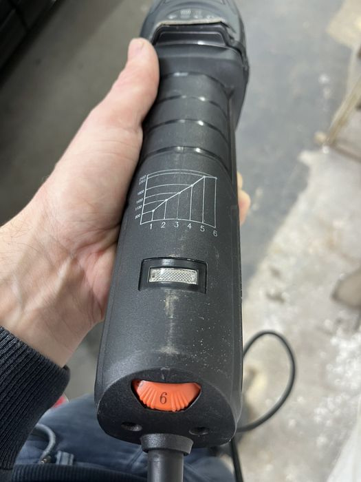 Полірувальна машинка Дніпро  М   PM-125CS
