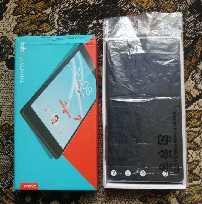 Планшетний ПК LENOVO TAB 7 Essential 16GB Black