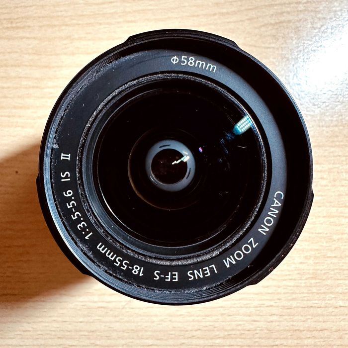 Lente EFS Canon 18-55 mm f/3.5-5.6 Lens