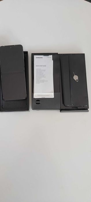 Samsung Galaxy Z Flip5