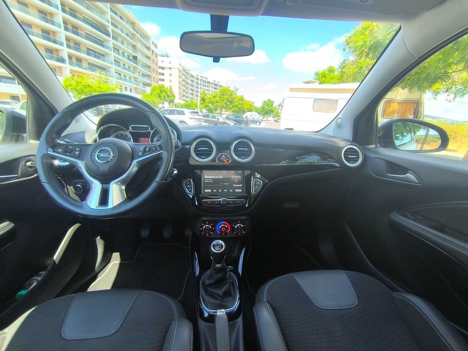 Opel Adam 1.0 Turbo 115cv CX6 Velocidades em bom estado