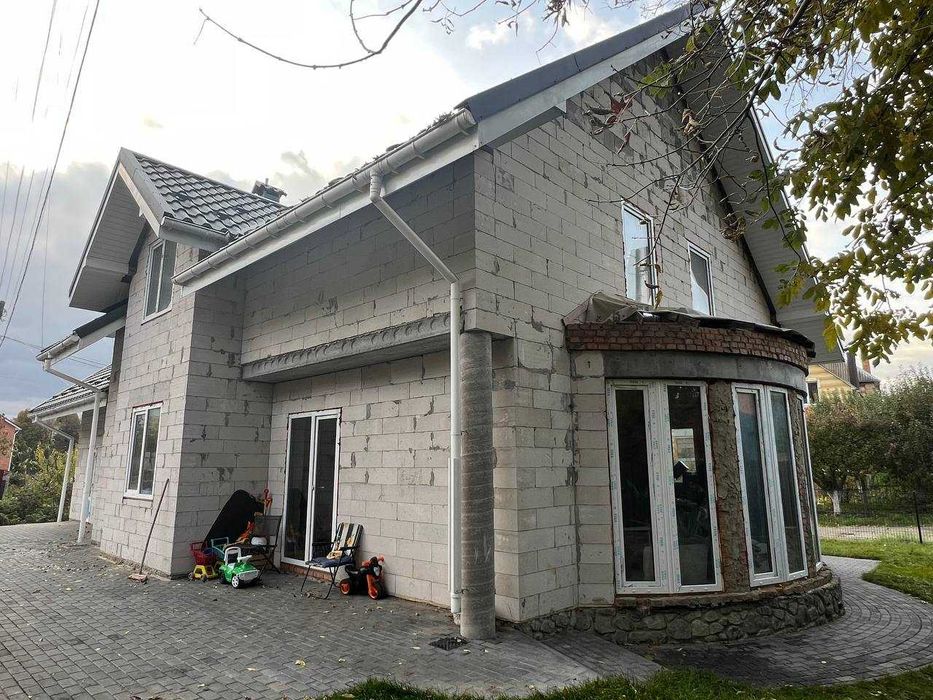 (8) Продам будинок на Старому місті 2875