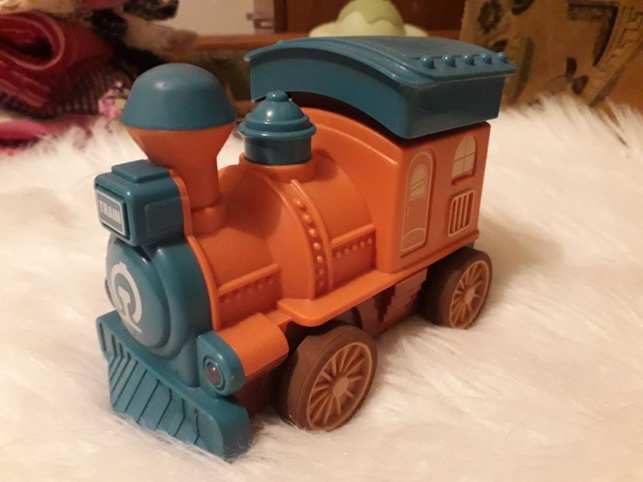 Игрушечки разные интересные