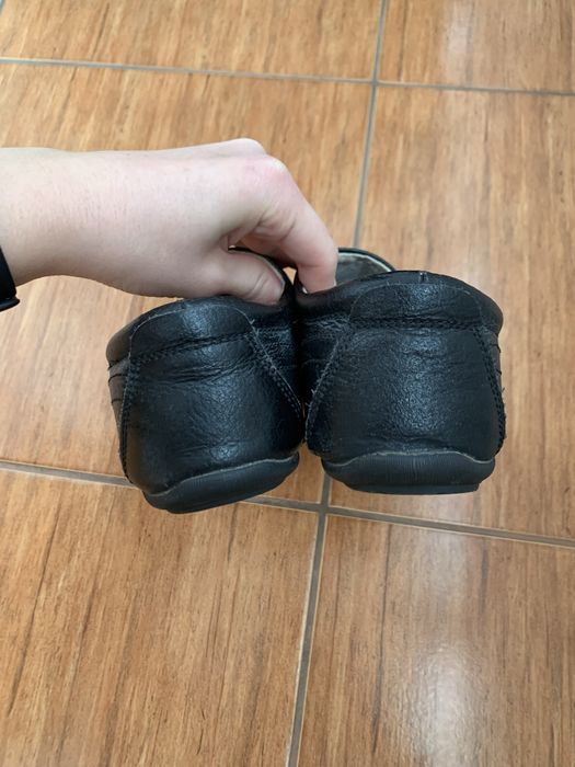 Czarne buty ze skóry naturalnej