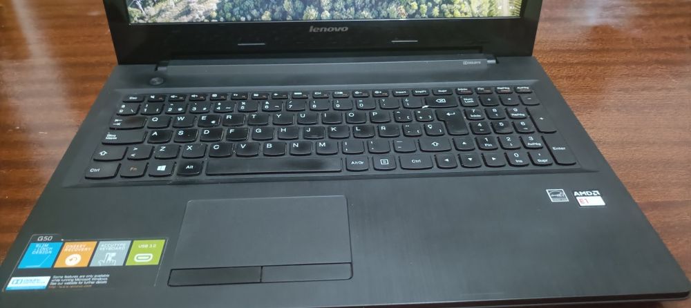 Lenovo G50 | 8GB RAM | SSD | Bateria Nova 1 ciclo