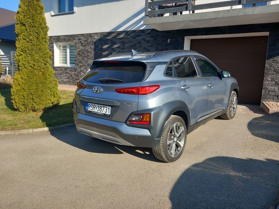 Hyundai Kona, 4x4, automat, Super stan