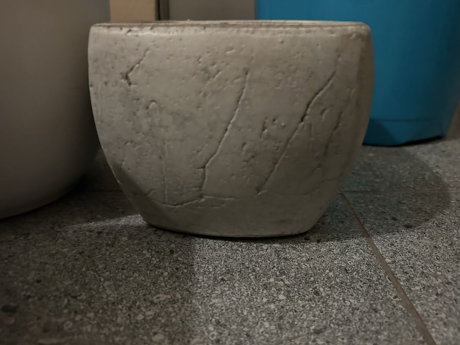 Doniczka ceramiczna sliczna polwypulka
