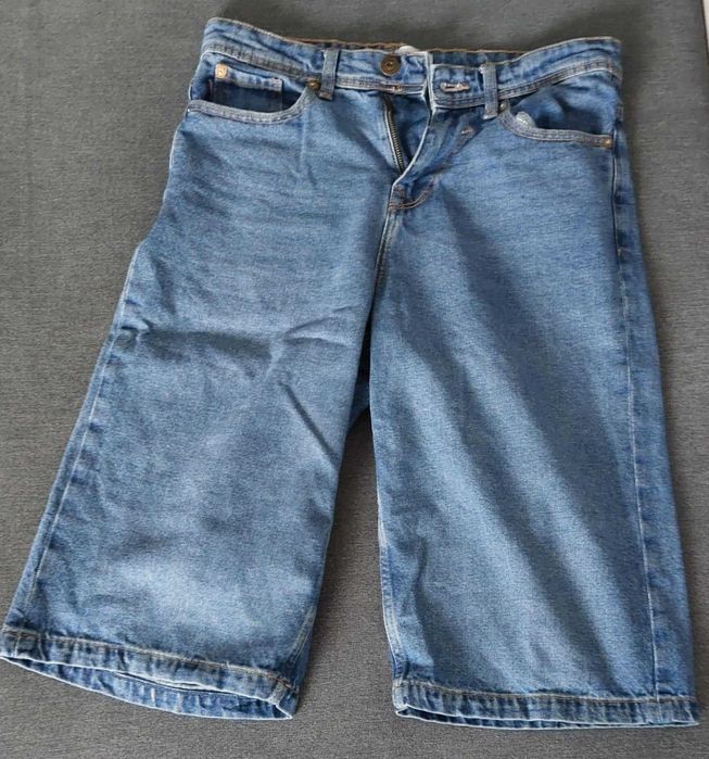 Niebieskie spodenki bermudy - cropp.