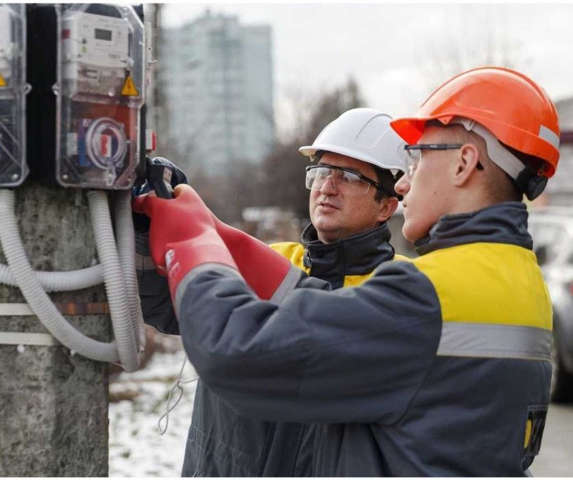 Підключаємо до електричних мереж ДТЕК