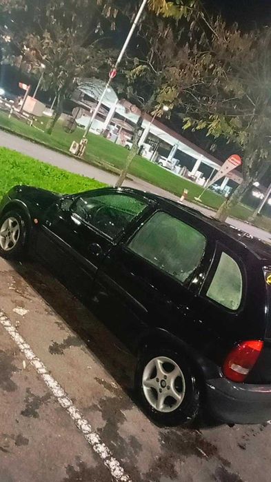 Vendo este corsa