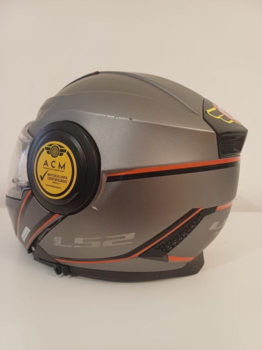 Capacete mota em bom estado