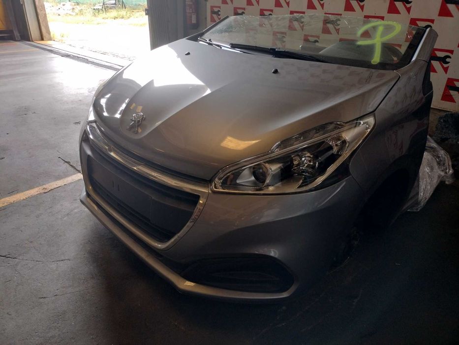 Frente Completa Peugeot 208 1.5 HDi 2019 #F53