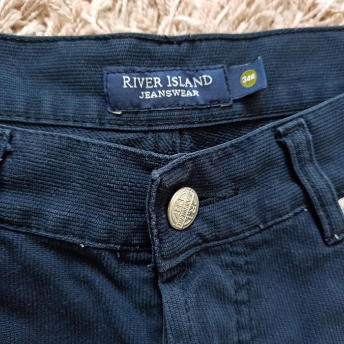 River Island spodnie sztruksowe męskie