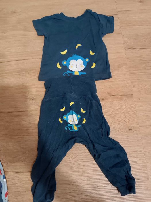 Komplety niemowlęce, spodenki bluzki